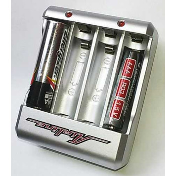 Зарядное устройство для AA/AAA NiMh/NiCd аккумуляторов <b>AIRLINE ACH-B4-01</b>-4