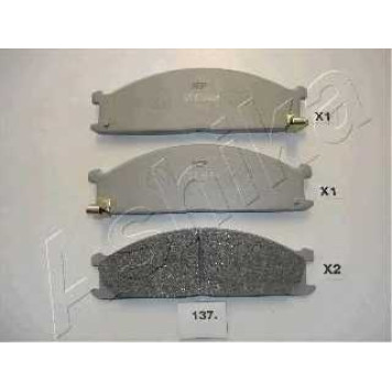 Колодки тормозные дисковые передний для NISSAN NAVARA(D22), PATHFINDER(R50), PICKUP(D21,D22), TERRANO(WD21), URVAN(E24), VANETTE(C22) / SUBARU SVX(CX) <b>ASHIKA 50-01-137</b>
