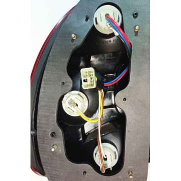 Фонарь задний Chevrolet Lanos T150 правый желтый Киржач (61) 96460276 <b>АВТОСВЕТ 6100-3776010</b>-4