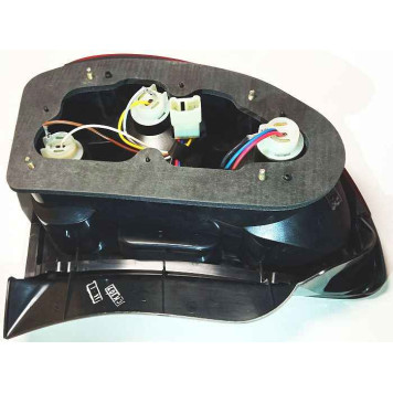 Фонарь задний Chevrolet Lanos T150 правый желтый Киржач (61) 96460276 <b>АВТОСВЕТ 6100-3776010</b>-6