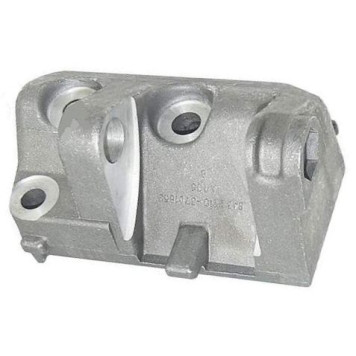 Кронштейн генератора ВАЗ 2110 нижний (нижний опорный) оригинал <b>АВТОВАЗ 2110-3701652</b>-1