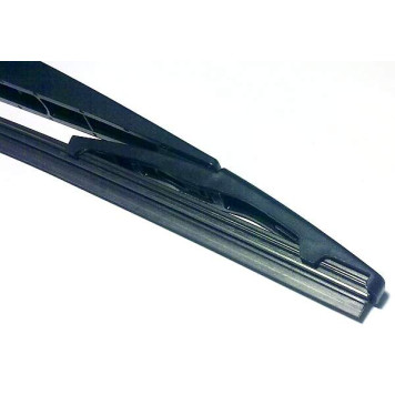 Щетка стеклоочистителя BOSCH 3 397 011 678-1