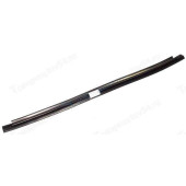 Уплотнитель опускного стекла ВАЗ 21214 (бархотка) передней двери наружный левый <b>БРТ 21214-6103283Р</b>