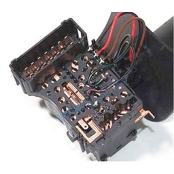 Переключатель подрулевой LADA Largus, Renault Logan (поворотов, света) 6001551361 <b>CARTRONIC CRTR0119193</b>-1