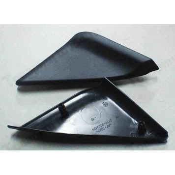 Облицовка зеркала бокового внутр. ВАЗ 2170 (под электр. зеркало) прав <b>ДААЗ 2170-8201384-10</b>