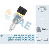 Выключатель фары заднего хода FAE 40570