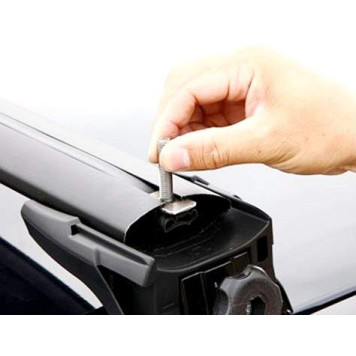 Крепление для T профиля (20Х20 мм, в аэродинамические поперечины) для пластиковых боксов INNO BRP12-2