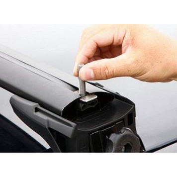 Перекладина поперечная аэродинамическая INNO XB93-1