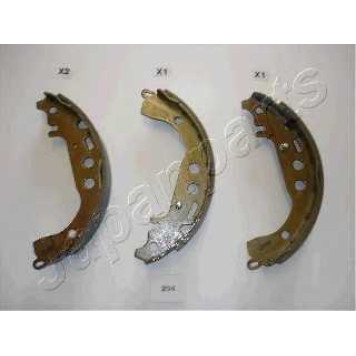 Комплект тормозных колодок задний для TOYOTA ALLION, IQ, YARIS <b>JAPANPARTS GF-204AF</b>