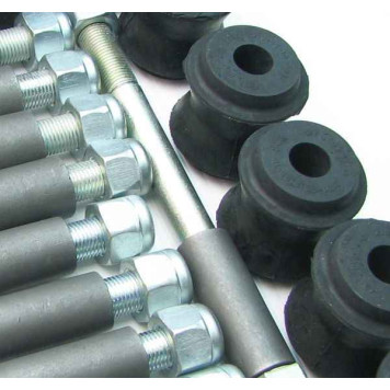 Ремкомплект тяг заднего моста ВАЗ 2121-31 (болты БЕЛЗАН + втулки БРТ резиновые)-1