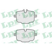 Колодки тормозные дисковые для BMW 5(F10,F11,F18), 6(F06,F12,F13) <b>LPR 05P1631 / 24703</b>