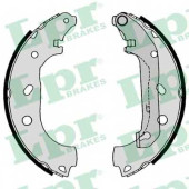 Комплект тормозных колодок для FORD TOURNEO CONNECT, TRANSIT CONNECT(P65#,P70#,P80#) <b>LPR 08550 / 88550</b>