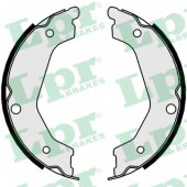 Комплект колодок стояночной тормозной системы LPR 89930 / 09930
