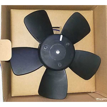 Мотор отопителя ВАЗ 2101-2107, 2121 Нива 20W с крыльчаткой на подшипнике LUZAR LFh0101-1