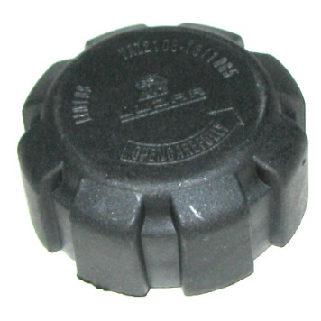 Крышка расширительного бачка ВАЗ 2110 LUZAR LL0108 (2108-1311065)