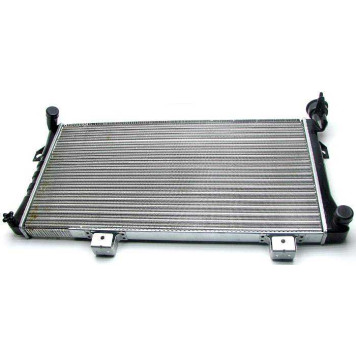 Радиатор охлаждения ВАЗ 21213 алюминий LUZAR LRc01213 (21213-1301012)