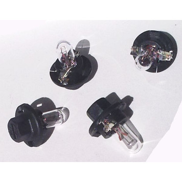 Лампа накаливания 12В 1.2Вт LYNXauto L13506D