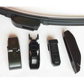 Щетка стеклоочистителя бескаркасная LYNXauto XF530-1