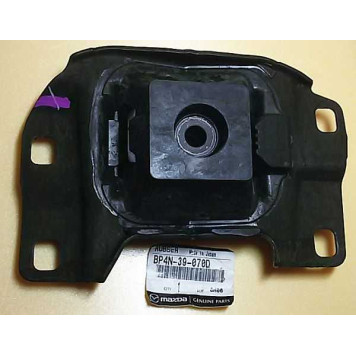 Опора двигателя левая MAZDA BP4N39070D