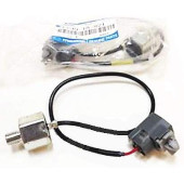 Датчик детонации Mazda ZJ01-18-921