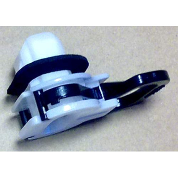 Клипса MITSUBISHI MB873947-2