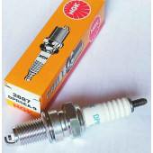 Свеча зажигания NGK DPR5EA-9 / 2887