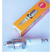 Свеча зажигания NGK BPZ8HS-15 / 3180