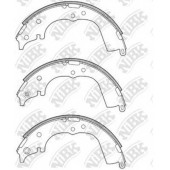 Комплект тормозных колодок задний для TOYOTA HIACE(LH1#, LH5#, LH6#, LH7#, LXH1#, RZH1#, YH5#, YH6#, YH7#), HILUX(LN5#, LN6#, LN8#, RN5#, RN6#, YN5#, YN6#) / VW TARO <b>NiBK FN2330</b>