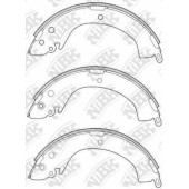 Комплект тормозных колодок задний для MITSUBISHI L 200(K6#T, K7#T), L 400 / SPACE GEAR(PA#V, PA#W, PB#V, PC#W, PD#W), L 400(PA#V, PA#W, PB#V, PC#W, PD#W) <b>NiBK FN6715</b>