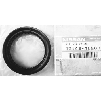 Сальник привода перед. прав. наружний X-Trail T30, Teana J31, Wingroad / AD Y11 99.05-, Murano Z50 / Z <b>NISSAN 33142-4N200</b>