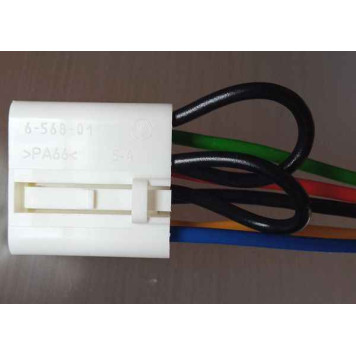 Разъем кнопки стеклоподъемника ВАЗ 2110-2115, 2123 завод (2106-3724568-01) -2