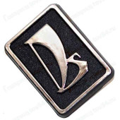 Эмблема решетки ВАЗ 2108 <b>2108-8212060</b>