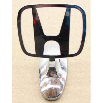 Эмблема на капот НОNDА ("прицел")