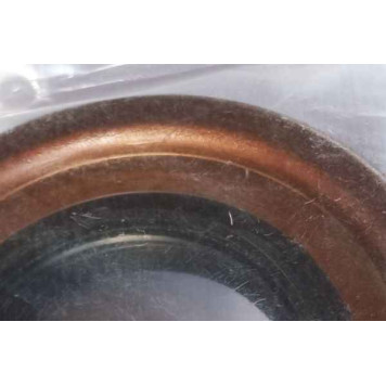 Сальник дифференциала FR MITSUBISHI Pajero V2# / 3# / 4# / 5# / 7#, K9#, Delica / L400 4WD PD# / PE# / PF# <b>NOK BD3298-E0</b>-1