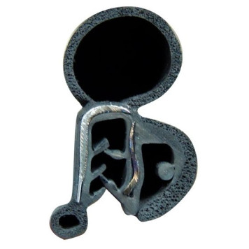 Уплотнитель багажника RENAULT Duster задней ROSTECO 20688-1