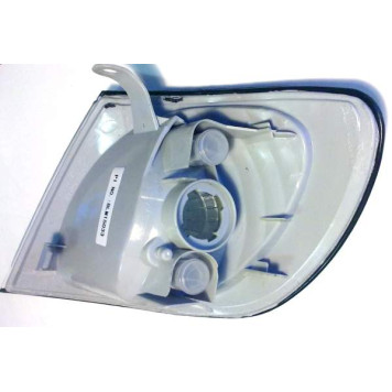 Габарит TOYOTA COROLLA SPACIO 97-01 хром 13-39 <b>SAT ST-13-39R</b>-4