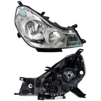 Фара NISSAN WINGROAD 05- <b>SAT ST-17-77R</b>