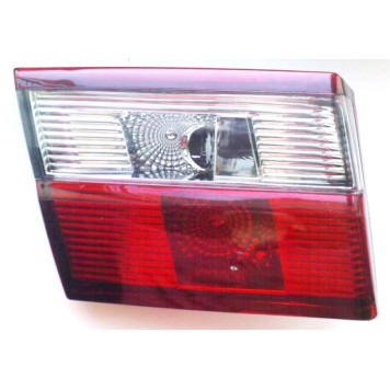 Вставка в крышку багажника TOYOTA CORONA / CARINA E 94-96 4D хрусталь <b>SAT ST-212-1302CL</b>