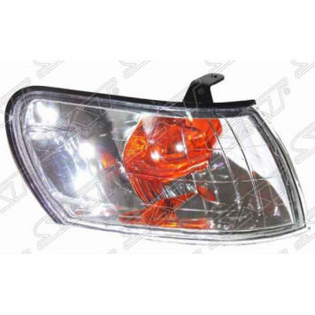 Габарит TOYOTA COROLLA 97-02 хрусталь <b>SAT ST-212-15D8R</b>