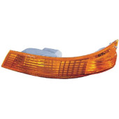 Поворотник TOYOTA DYNA 99-04 / TOYOACE 98-03 желтый над фарой прав. <b>SAT ST-212-1680R</b>