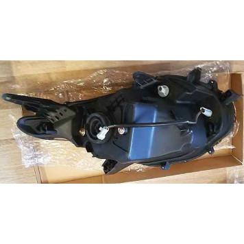 Фара MITSUBISHI L200 15- <b>SAT ST-214-11ADL-EM1</b>-4