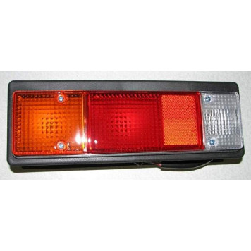 Фонарь задний MITSUBISHI CANTER 88-94 <b>SAT ST-214-1906L</b>