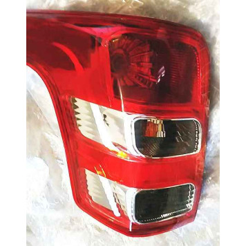 Фонарь задний MITSUBISHI L200 15- <b>SAT ST-214-19L5L</b>-1