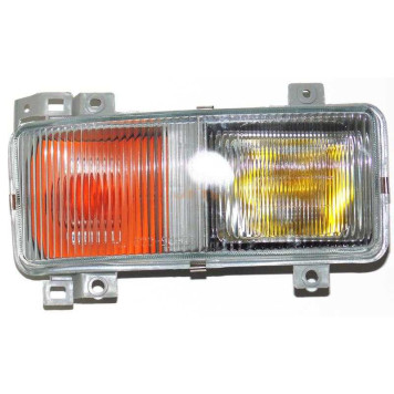 Фара противотуманная MITSUBISHI FUSO 97-08 <b>SAT ST-214-2017R-A-Y</b>