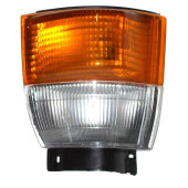Габарит NISSAN ATLAS 92-07 бело-желтый <b>SAT ST-215-1571L</b>