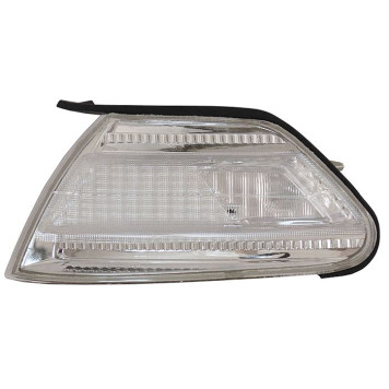 Габарит TOYOTA MARK II 96-01 белый <b>SAT ST-22-252WL</b>