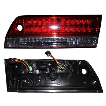 Вставка в крышку багажника TOYOTA MARK II 96-01 диод <b>SAT ST-22-281DR</b>