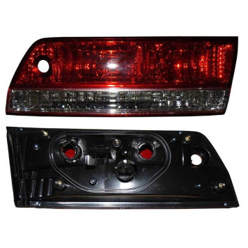 Вставка в крышку багажника TOYOTA MARK II 98-01 22-281 <b>SAT ST-22-281R</b>