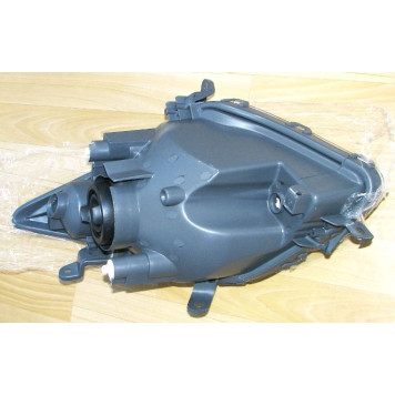 Фара TOYOTA IST 02-05 <b>SAT ST-312-1185R</b>-3