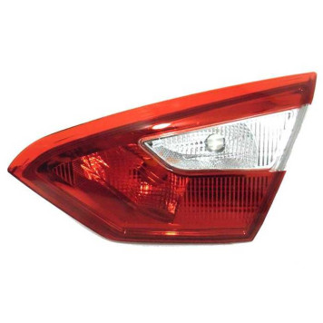 Вставка в крышку багажника FORD FOCUS III 11-15 4D <b>SAT ST-431-1314R</b>